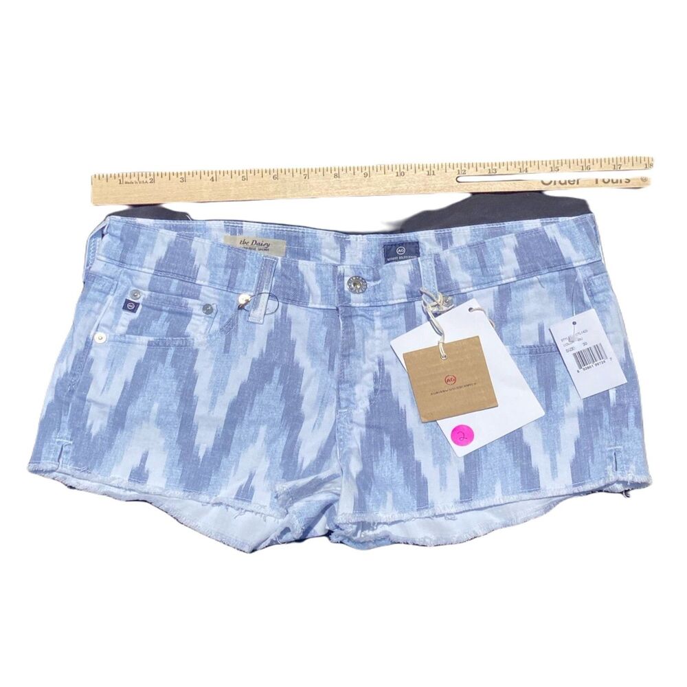 Adriano Goldschmied The Daisy Low Rise Short Size 31 Light Blue & White Tie-Dye